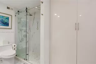 2501 S Ocean Dr, Hollywood, FL 33019 - Photo 8