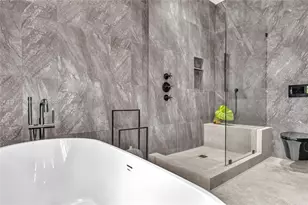 856 Tyler St, Hollywood, FL 33019 - Photo 32