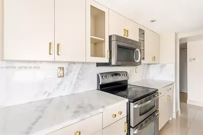 3031 N Ocean Blvd #406, Fort Lauderdale, FL 33308 - Photo 12