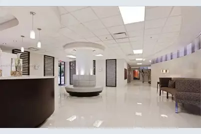 1621 Collins Ave #705, Miami Beach, FL 33139 - Photo 10