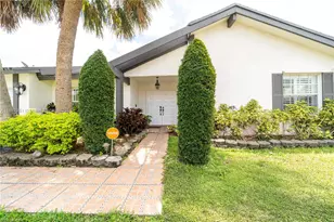 7354 NW 49th Ct, Lauderhill, FL 33319 - Photo 2