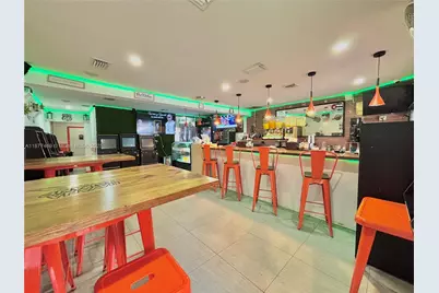 Cafeteria / Bar For Sale By The Palmetto, Miami, FL 33155 - Photo 2