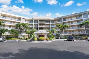 800 Cypress Grove Dr, Pompano Beach, FL 33069 - Photo 2