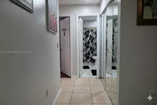 9740 SW 13th St, Pembroke Pines, FL 33025 - Photo 4