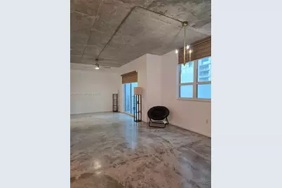 234 NE 3rd St #1104, Miami, FL 33132 - Photo 10