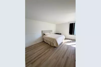 520 Brickell Key Dr #A913, Miami, FL 33131 - Photo 22
