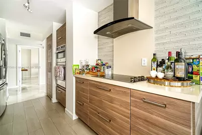 290 174th St #1709, Sunny Isles Beach, FL 33160 - Photo 10