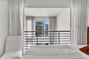 60 SW 13th St, Miami, FL 33130 - Photo 16