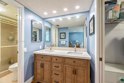 4955 E Sabal Palm Blvd #305, Tamarac, FL 33319 - Photo 12