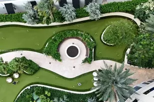 300 South Pointe Dr, Miami Beach, FL 33139 - Photo 42