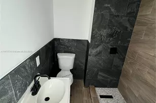 1445 NW 34th St, Miami, FL 33142 - Photo 12