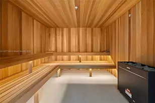 700 NE 24th St, Miami, FL 33137 - Photo 34