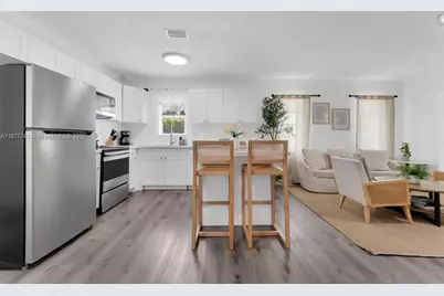 180 NW 69th St, Miami, FL 33150 - Photo 12