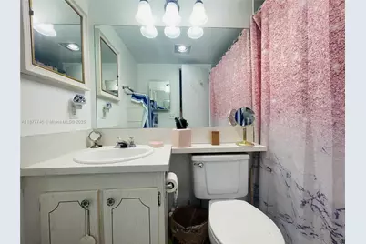 251 S Suffolk F #251, Boca Raton, FL 33434 - Photo 10