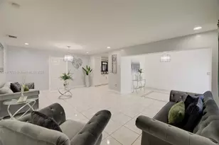 1240 Peri St, Opa-Locka, FL 33054 - Photo 26