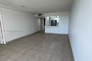 13499 Biscayne Blvd, North Miami, FL 33181 - Photo 10