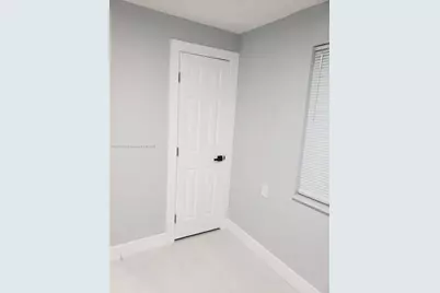 150 NE 169th Ter, North Miami Beach, FL 33162 - Photo 42