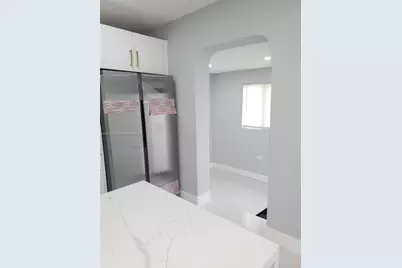 150 NE 169th Ter, North Miami Beach, FL 33162 - Photo 10