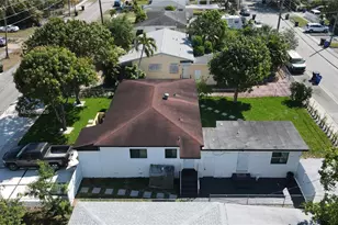 150 NE 169th Terrace, North Miami Beach, FL 33162 - Photo 48