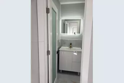 150 NE 169th Ter, North Miami Beach, FL 33162 - Photo 32