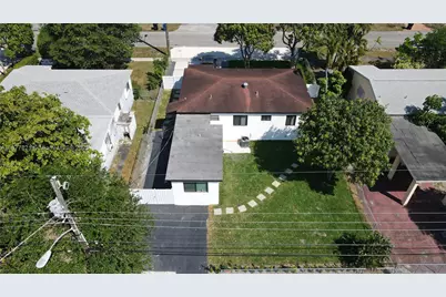 150 NE 169th Ter, North Miami Beach, FL 33162 - Photo 58