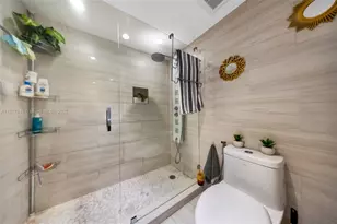 6301 Collins Ave, Miami Beach, FL 33141 - Photo 24