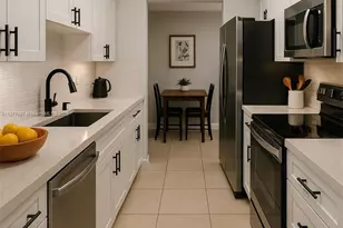 7809 NW 67th Ave, Tamarac, FL 33321 - Photo 6