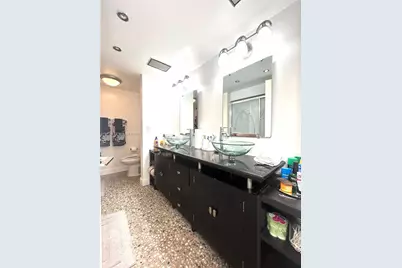 20860 San Simeon Way #404-6, Miami, FL 33179 - Photo 18