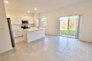 12517 NW 23rd Pl, Miami, FL 33167 - Photo 10