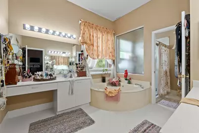 4957 SW 162nd Ave, Miramar, FL 33027 - Photo 42