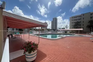 2999 Point E Dr, Aventura, FL 33160 - Photo 32