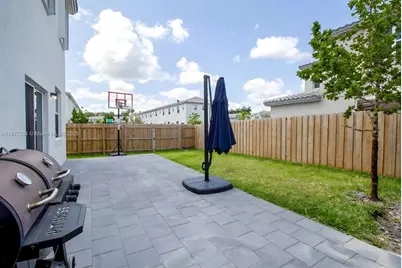 1432 SE 26th Rd, Homestead, FL 33035 - Photo 36