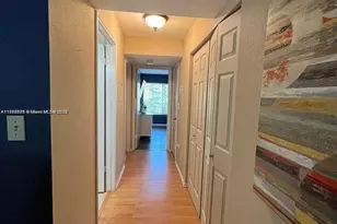 2445 NW 33rd St, Oakland Park, FL 33309 - Photo 6