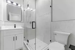 1962 NW 107th St, Miami, FL 33167 - Photo 32