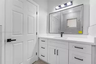 1962 NW 107th St, Miami, FL 33167 - Photo 22