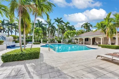5725 NW 114th Path #106, Doral, FL 33178 - Photo 16