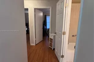 12204 NW 36th Pl, Sunrise, FL 33323 - Photo 8