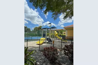 [Address not provided], Pembroke Pines, FL 33024 - Photo 2