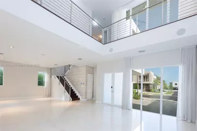 10050 NW 74th Ter, Doral, FL 33178 - Photo 22