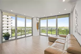 16385 Biscayne Blvd, North Miami Beach, FL 33160 - Photo 4