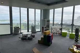 1100 Biscayne Blvd, Miami, FL 33132 - Photo 40