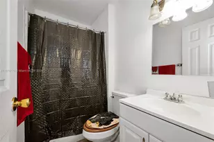 1720 SW 84th Ave, Miramar, FL 33025 - Photo 18