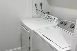 20927 Sedgewick Dr, Boca Raton, FL 33433 - Photo 8