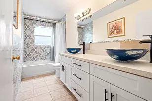 1101 NW 162nd Ave, Pembroke Pines, FL 33028 - Photo 18