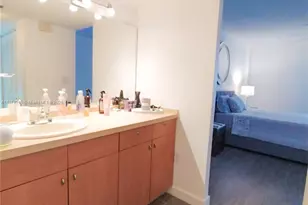 3625 N Country Club Dr, Aventura, FL 33180 - Photo 10