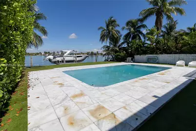 1215 N Biscayne Point Rd, Miami Beach, FL 33141 - Photo 42