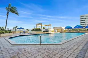 7601 E Treasure Dr, North Bay Village, FL 33141 - Photo 26
