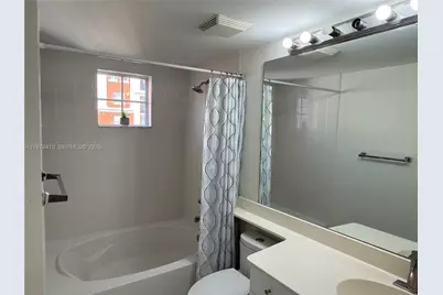 17150 N Bay Rd #2717, Sunny Isles Beach, FL 33160 - Photo 4