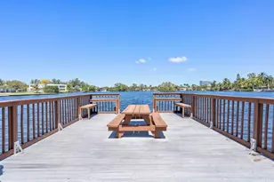 2531 NE 195th St, Aventura, FL 33180 - Photo 38