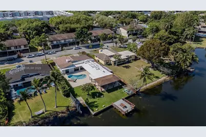 2531 NE 195th St, Aventura, FL 33180 - Photo 40